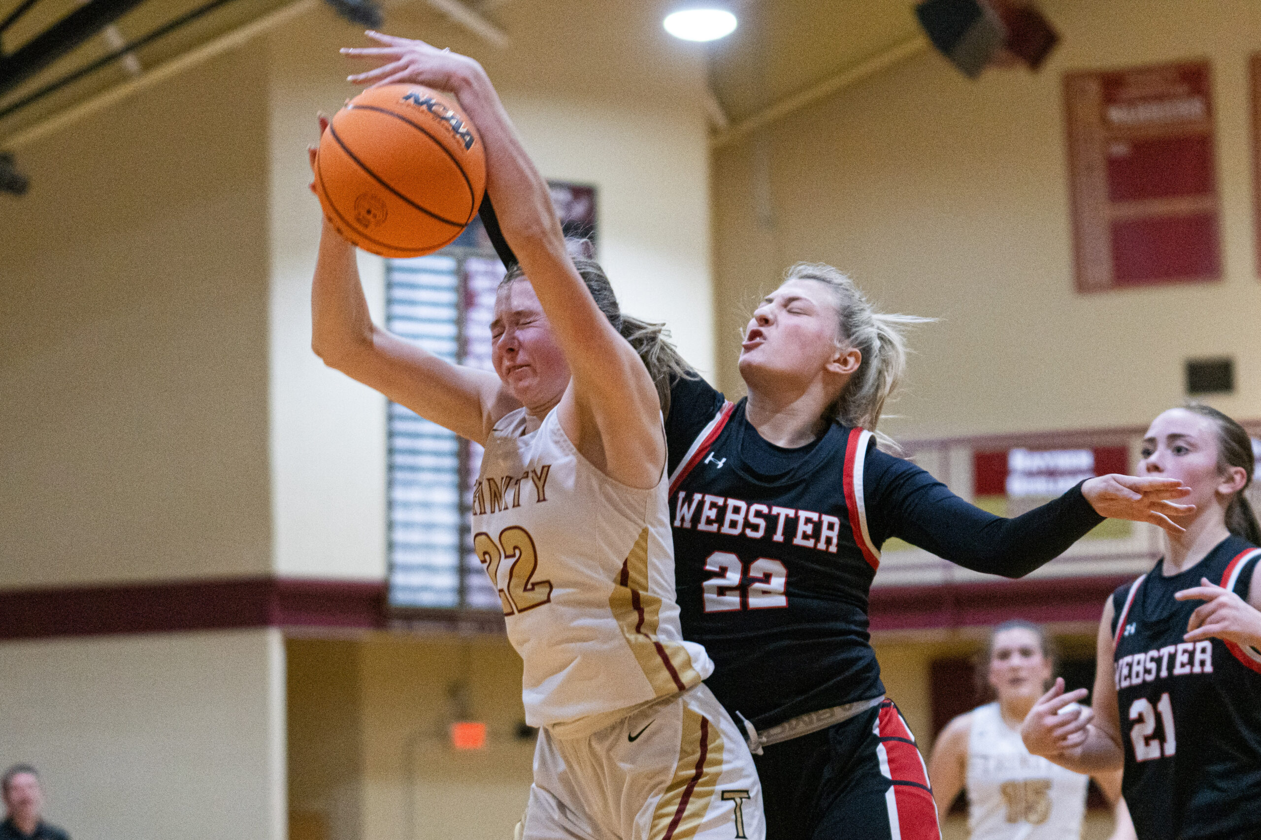 Webster County takes down struggling Trinity girls' hoops team, 45-29